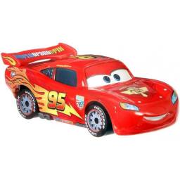 CARS - Autito Bsico McQueen Llantas de Carrera Escala 1:55 - DXV29