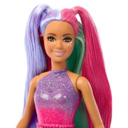 BARBIE - A Touch of Magic Hermanas HLC34 Violeta